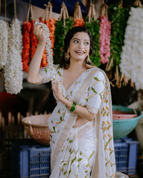 ONAM CHAIN SARI
