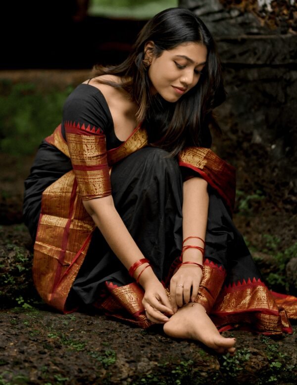 VEDHIKA (DISPATCH TIME 6 DAYS) - Image 3