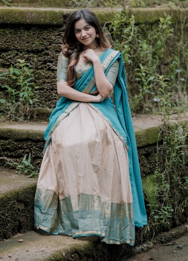 SHRIYA - Image 4